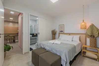 Uma cama ou camas num quarto em Wai Wai #H308 - Praia do Cumbuco por Carpediem