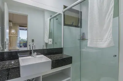 Uma casa de banho em Wai Wai #H308 - Praia do Cumbuco por Carpediem