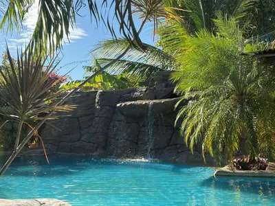 A piscina em ou perto de Chalé dos Anjos