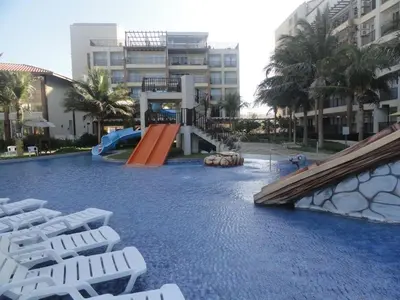A piscina em ou perto de Paraíso à beira-mar: Beach Living by FTT