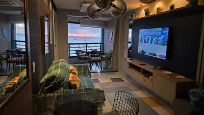 Uma televisão e/ou sistema de entretenimento em Beira Mar-Iate Plaza