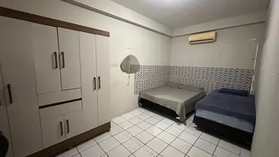 Uma cama ou camas num quarto em Casa na Praia de Iracema R&S