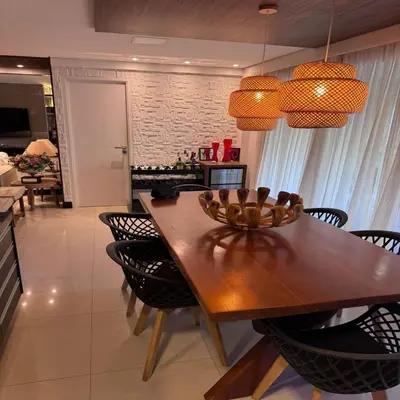 A cozinha ou kitchenette de Bangalô Beira Mar Aquiraz Manhattan Beach 3 Suítes