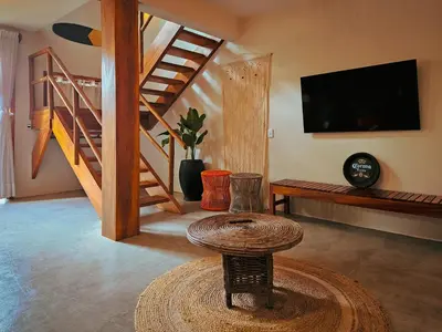 Uma televisão e/ou sistema de entretenimento em Casa Downwind