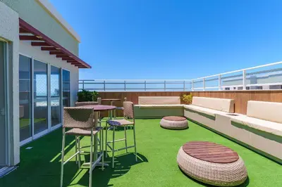 Uma varanda ou terraço em Mirante Clube - Praia do Futuro II
