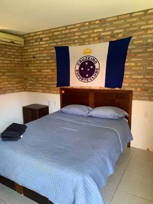 Uma cama ou camas num quarto em Mansão no Porto das Dunas, 5 min do Beach Park!