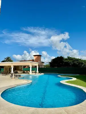 A piscina em ou perto de Condomínio Beach Village vista mar