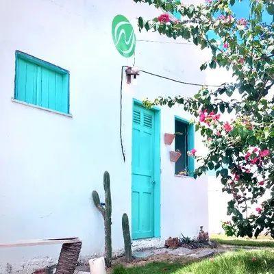 O edifício onde a casa de hóspedes está situado