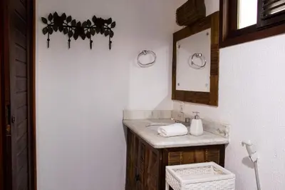Uma casa de banho em Vila Sofia