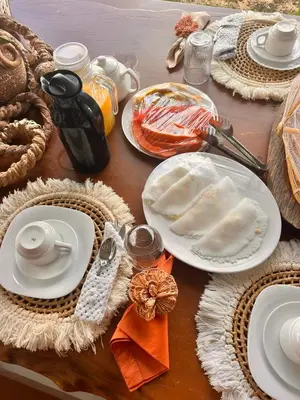 Refeições no quarto em acomodação particular ou nas proximidades