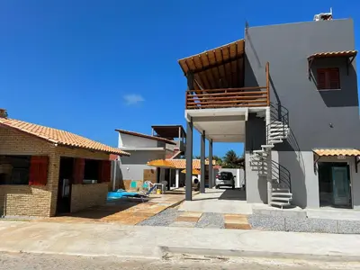 O edifício onde o apartamento está situado