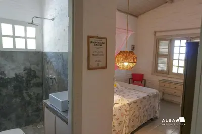Uma casa de banho em Vila Alba