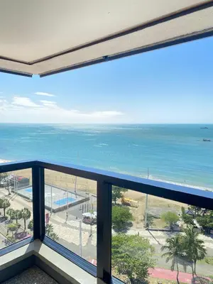 Uma vista do mar geral ou uma vista do mar a partir do aparthotel