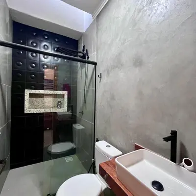 Uma casa de banho em Casa Prea 2