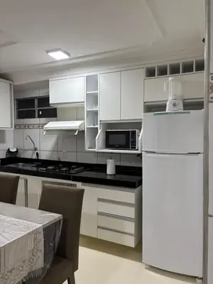 A cozinha ou kitchenette de Central apartamento Flor de Cheiro