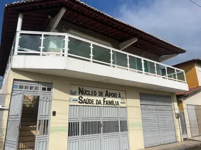 O edifício onde a casa de hóspedes está situado