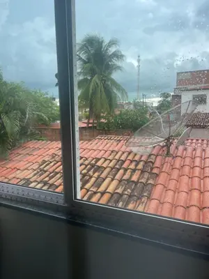 O edifício onde a casa de hóspedes está situado