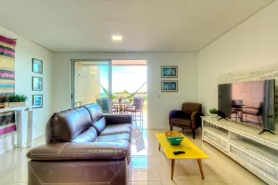 Uma televisão e/ou sistema de entretenimento em Breezes do cumbuco