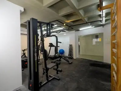 O centro de fitness e/ou as comodidades de fitness de Flat Luxo 4 Pessoas 500m Praia Meireles Compact
