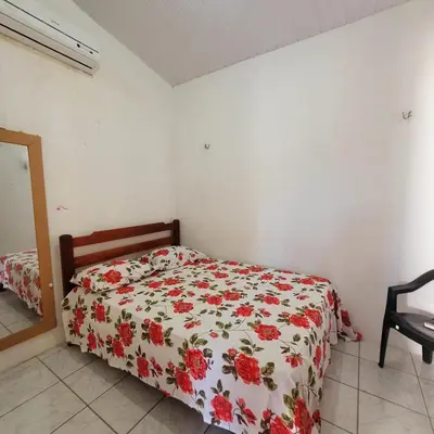Uma cama ou camas num quarto em Apartamento Flecheiras Frente Mar