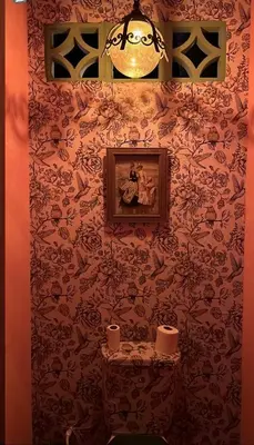 Uma casa de banho em Na Casa Dela Clan
