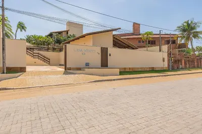 O edifício onde o apartamento está situado