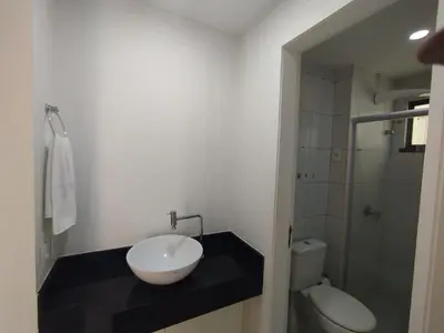 Uma casa de banho em Frente mar cumbuco