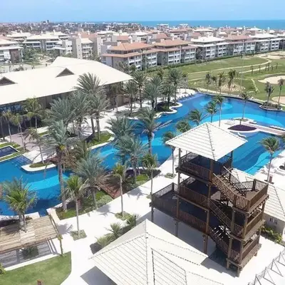 Cobertura no Golf Ville deck privativo com jacuzzi e churrasqueira