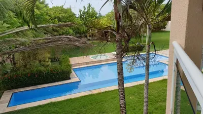 A planta de chega mais chalé vizinho a Praia das Fontes Beberibe