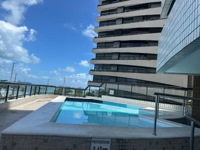 A piscina em ou perto de Chic hotel suite in fabulous Meireles Fortaleza with WiFi, fitness room