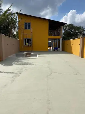 O edifício onde a casa de férias está situado