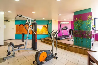 O centro de fitness e/ou as comodidades de fitness de Suíte com varanda frente Mar - Golden Fortaleza-16513
