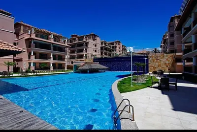 A piscina em ou perto de Beverly Hills-Porto das Dunas-Cobertura