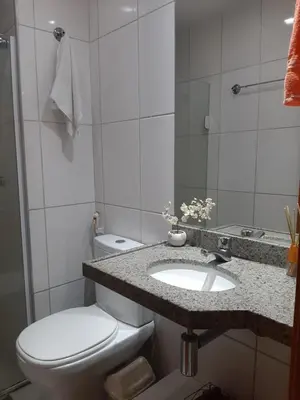 Uma casa de banho em Apartamento Porto das Dunas