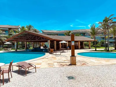 A piscina em ou perto de Porto das Dunas Apê na Areia com Banheira Relaxante e acesso direto para a praia! Ideal para Famílias, Lazer e Conforto