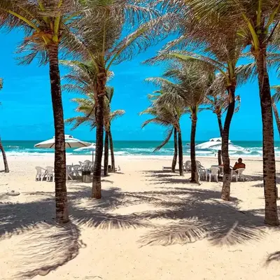 Porto das Dunas Apê na Areia com Banheira Relaxante e acesso direto para a praia! Ideal para Famílias