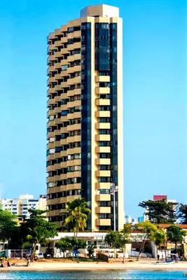 O edifício onde o apartamento está situado