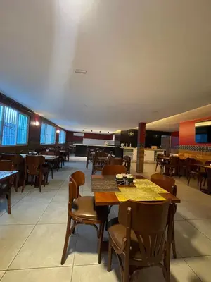 Um restaurante ou outro lugar para comer em Hotel Pousada Baturité FORTALEZA