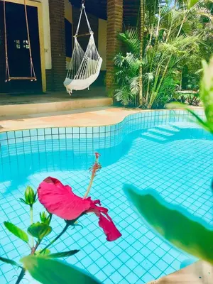 A piscina em ou perto de CASA JERI com Pescina