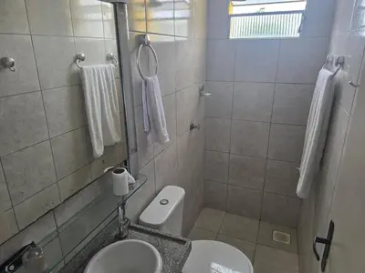 Uma casa de banho em Tesouro da Maraponga