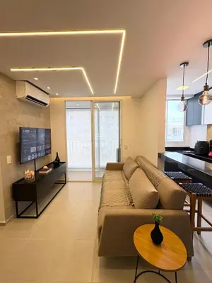 Uma televisão e/ou sistema de entretenimento em Luxo Mirante na Praia do Futuro