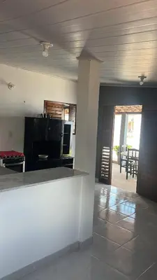 Uma televisão e/ou sistema de entretenimento em Casa por do Sol