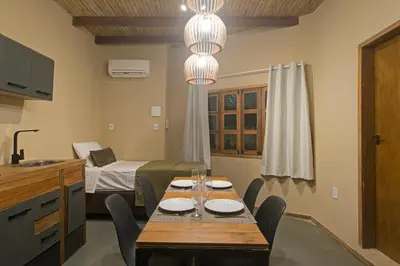 Uma televisão e/ou sistema de entretenimento em Casa Manari