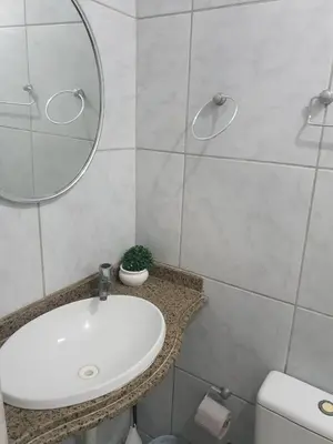 Uma casa de banho em Apartamento Mobiliado AptCE