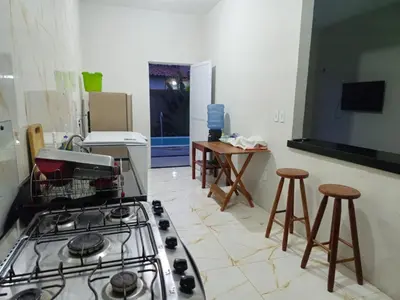 A cozinha ou kitchenette de Casa Recanto dos ventos-espaço inteiro-Barra nova -Cascavel-CE