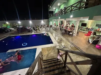 A piscina em ou perto de Rancho M S