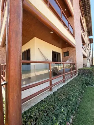 O edifício onde o apartamento está situado