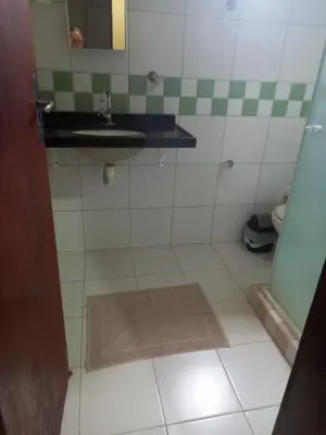 Uma casa de banho em Casa de Praia - Praia Bela