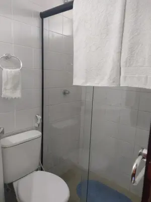 Uma casa de banho em Aconchego a 250m da Praia do Náutico