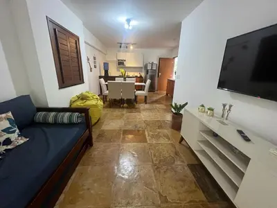 Uma televisão e/ou sistema de entretenimento em Brisa Cumbuco - Apê na Praia